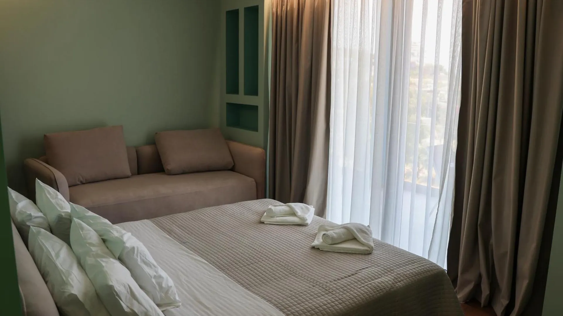 Hotel Porta Ksamil 4*,  Albania