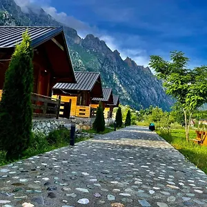 Villa Center Park Valbona Valley, Bajram Curri