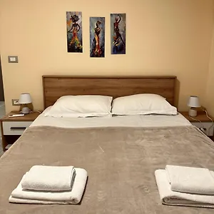 Appartamento Urban In Blloku, Tirana